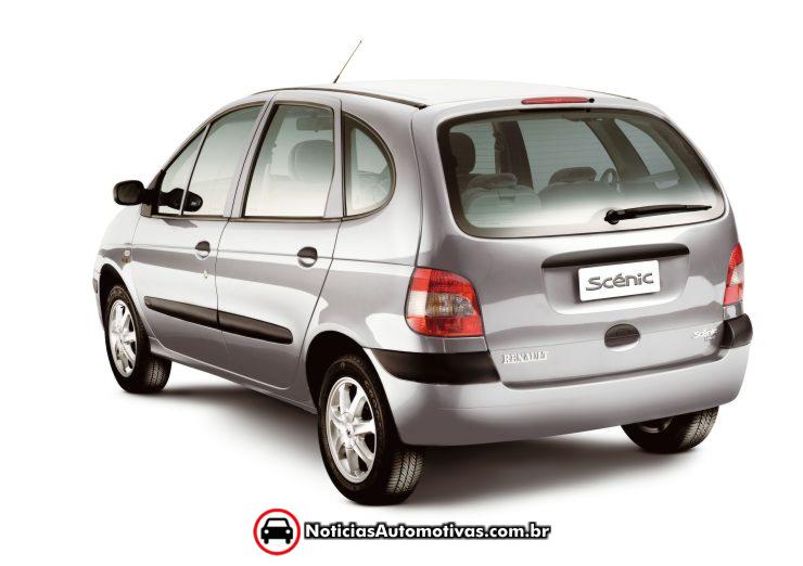 [renault-scenic-kids-2010-2.jpg]