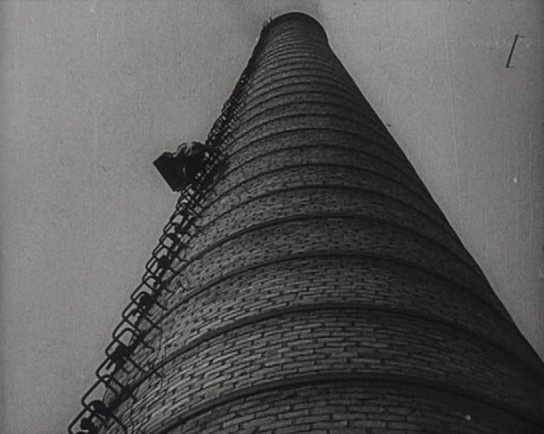 [manwithamoviecamera.png]