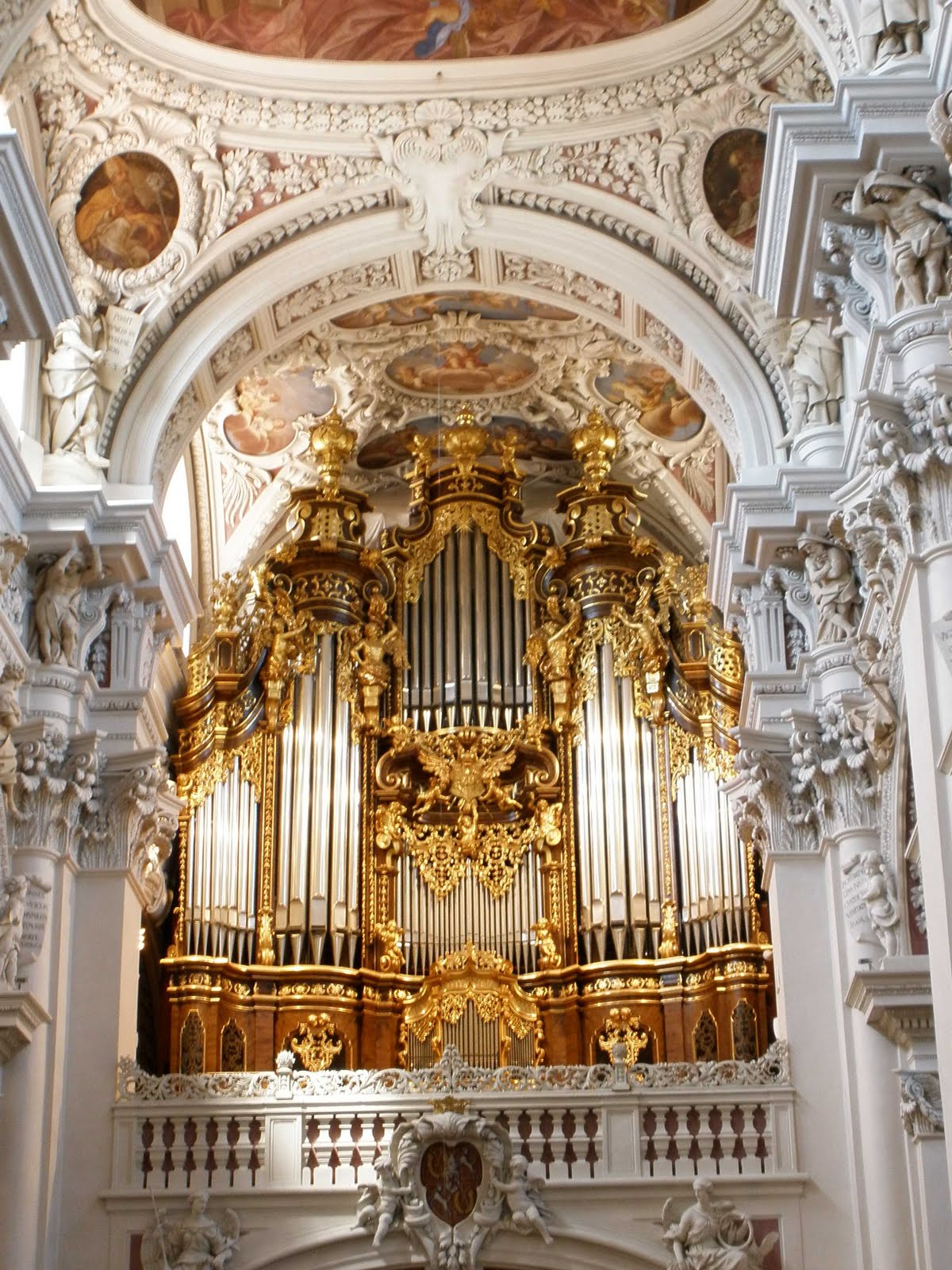 Itinerant Adventurers Europe's Largest Pipe Organ, St. Stephens