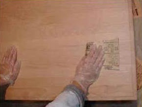 MUEBLES DOMOTICOS: COMO LIJAR Y ALISTAR SUPERFICIES DE MADERA PARA LACAR.