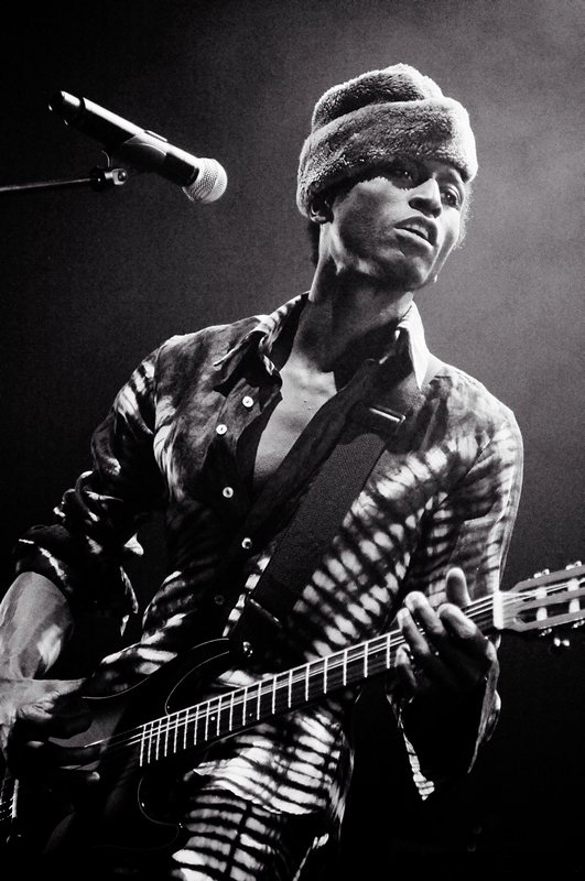 [keziah-jones-olympia-2.jpg]