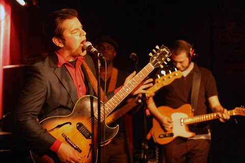 [6a00d8345160c569e201156eb0c931970c.jpg]