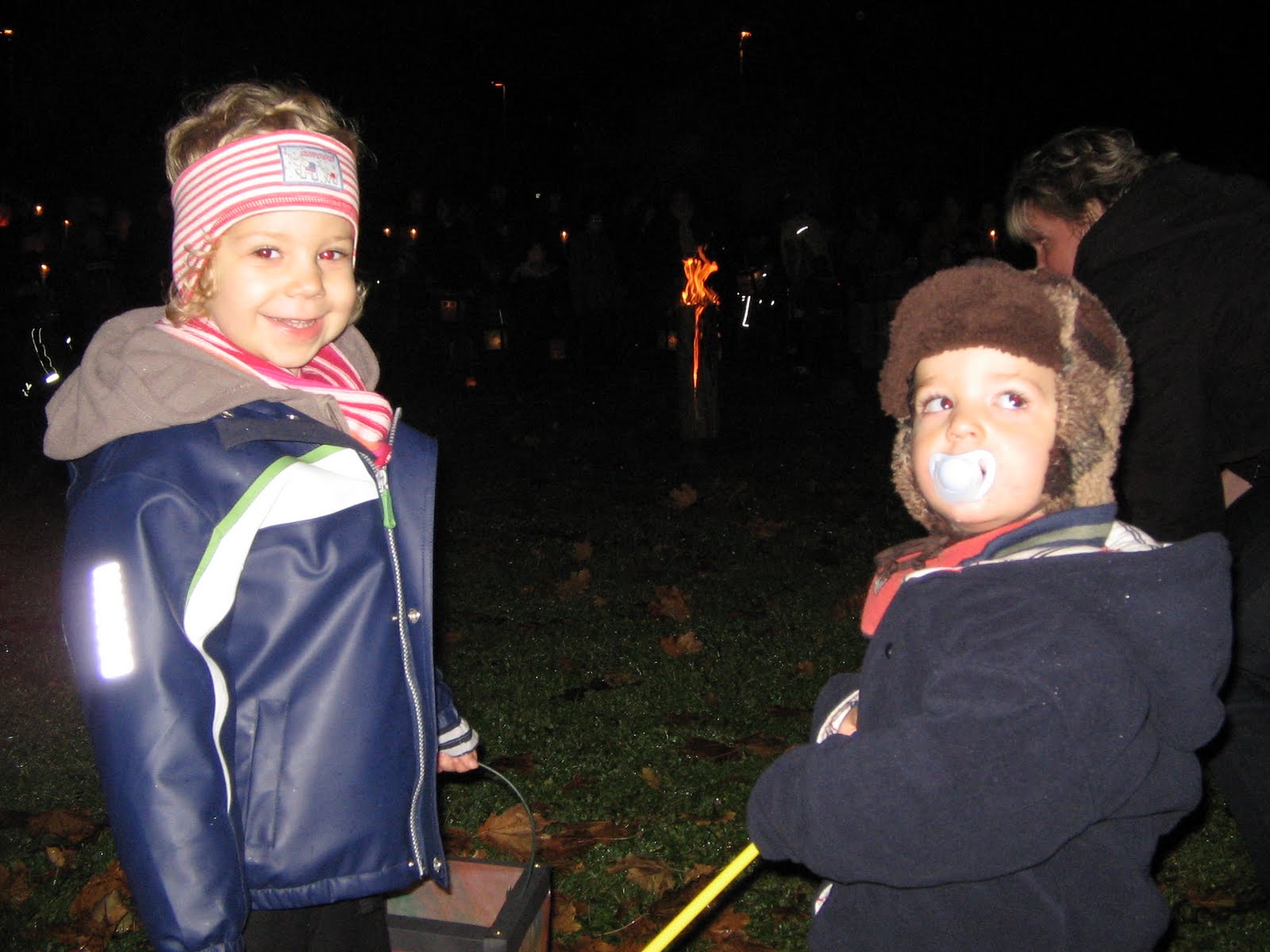 Jule - Benneth - Lucy: November 2009