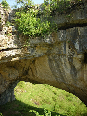 monument podul lui dumnezeu