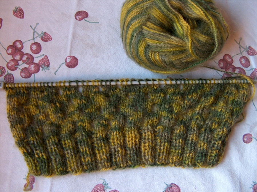 creativeyarn New sweater in progress