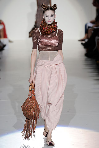 [marcjacobs1.jpg]
