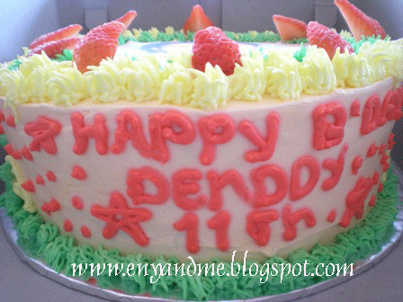 [denddy-cake3.gif]
