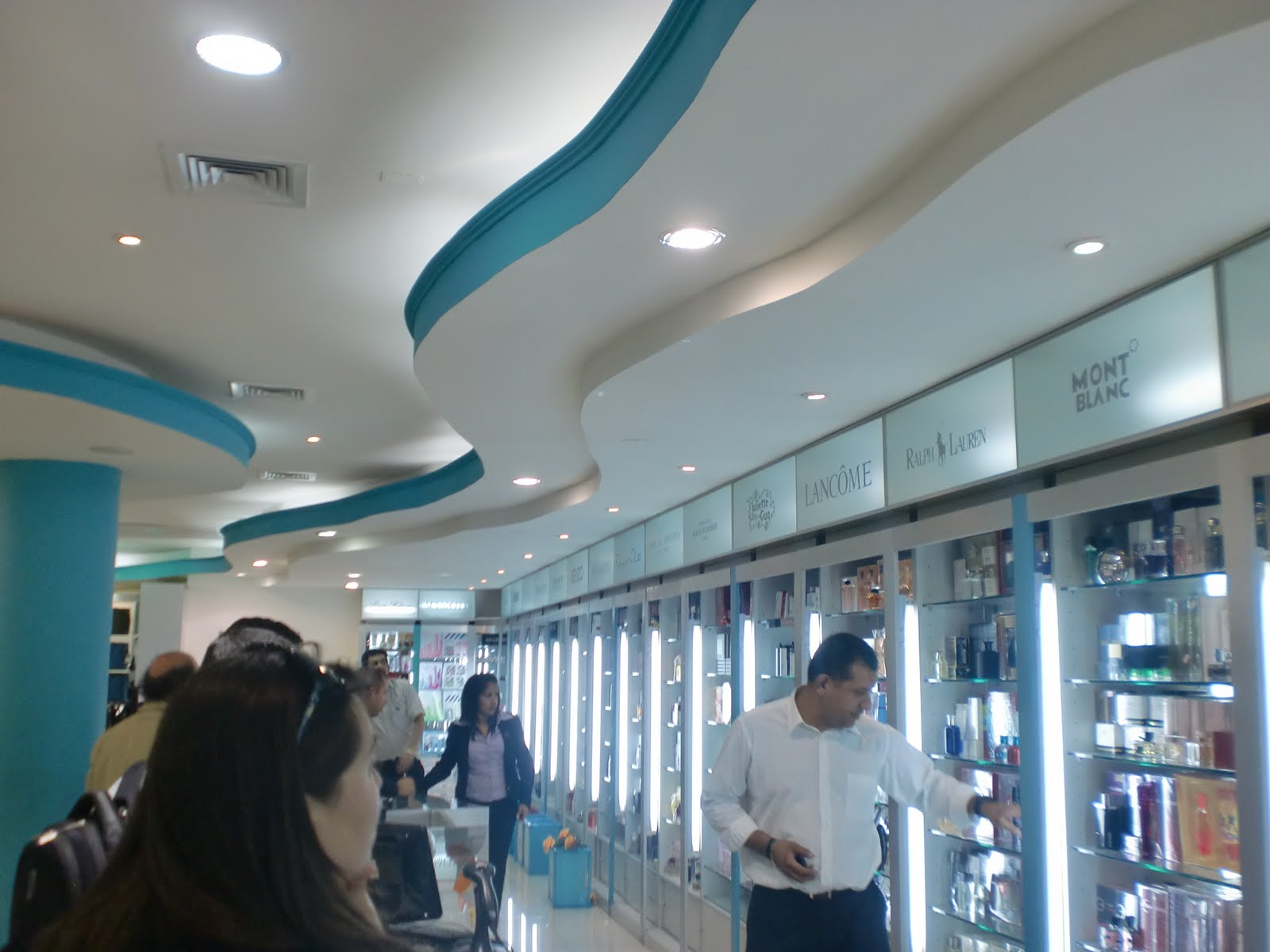 Productos de Zofri PERFUMES