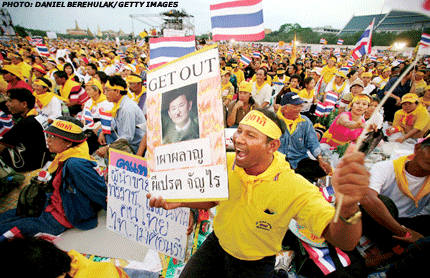 [Thai+Protesters.gif]