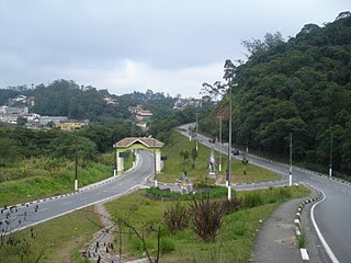 Vista linda de entrada de Ribeirão Pires vindo de Santos ou saindo pra Santos ....