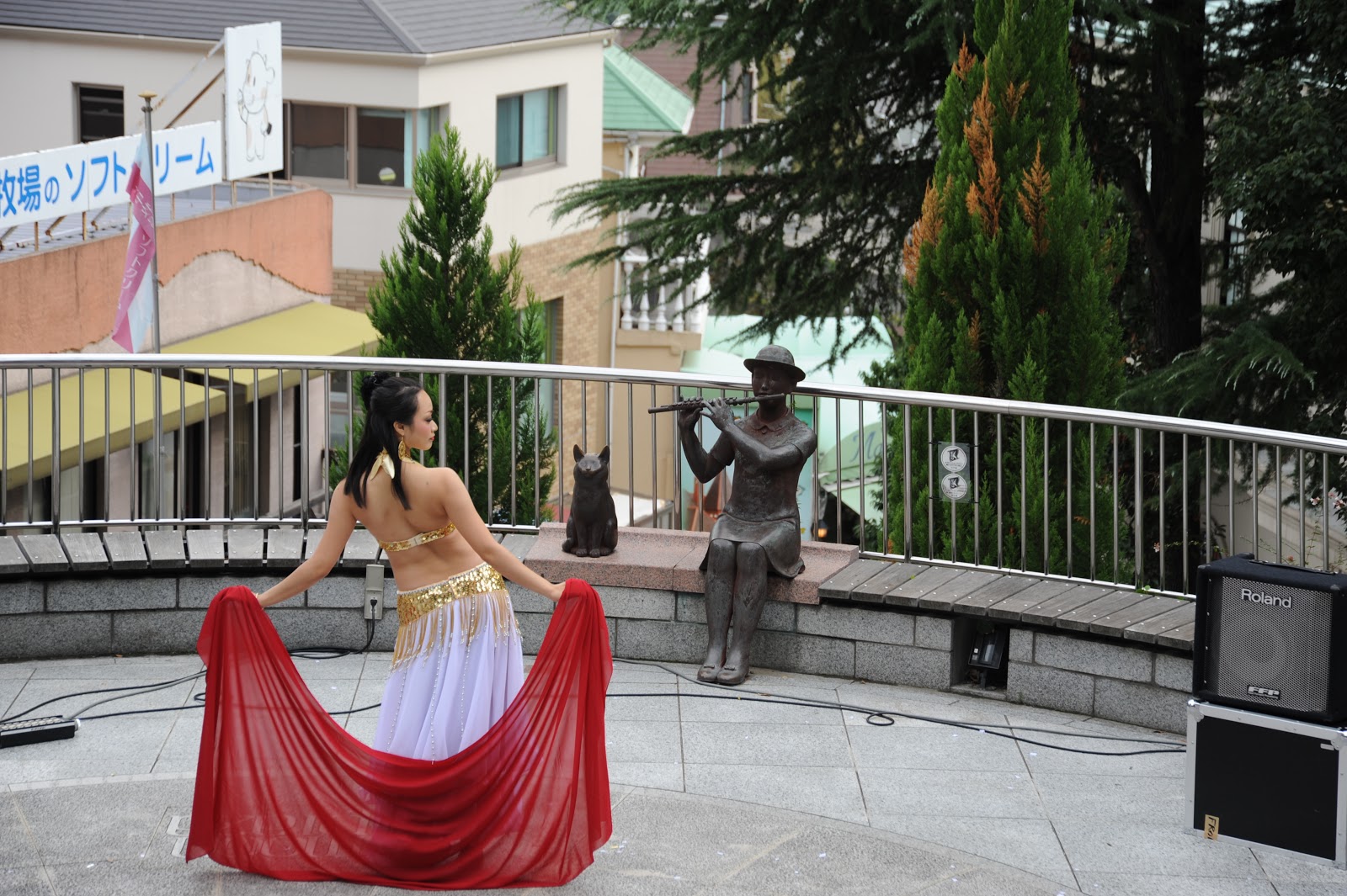 Visual Anthropology of Japan 日本映像人類学 Belly Dancing in Kobe That's Globalization!
