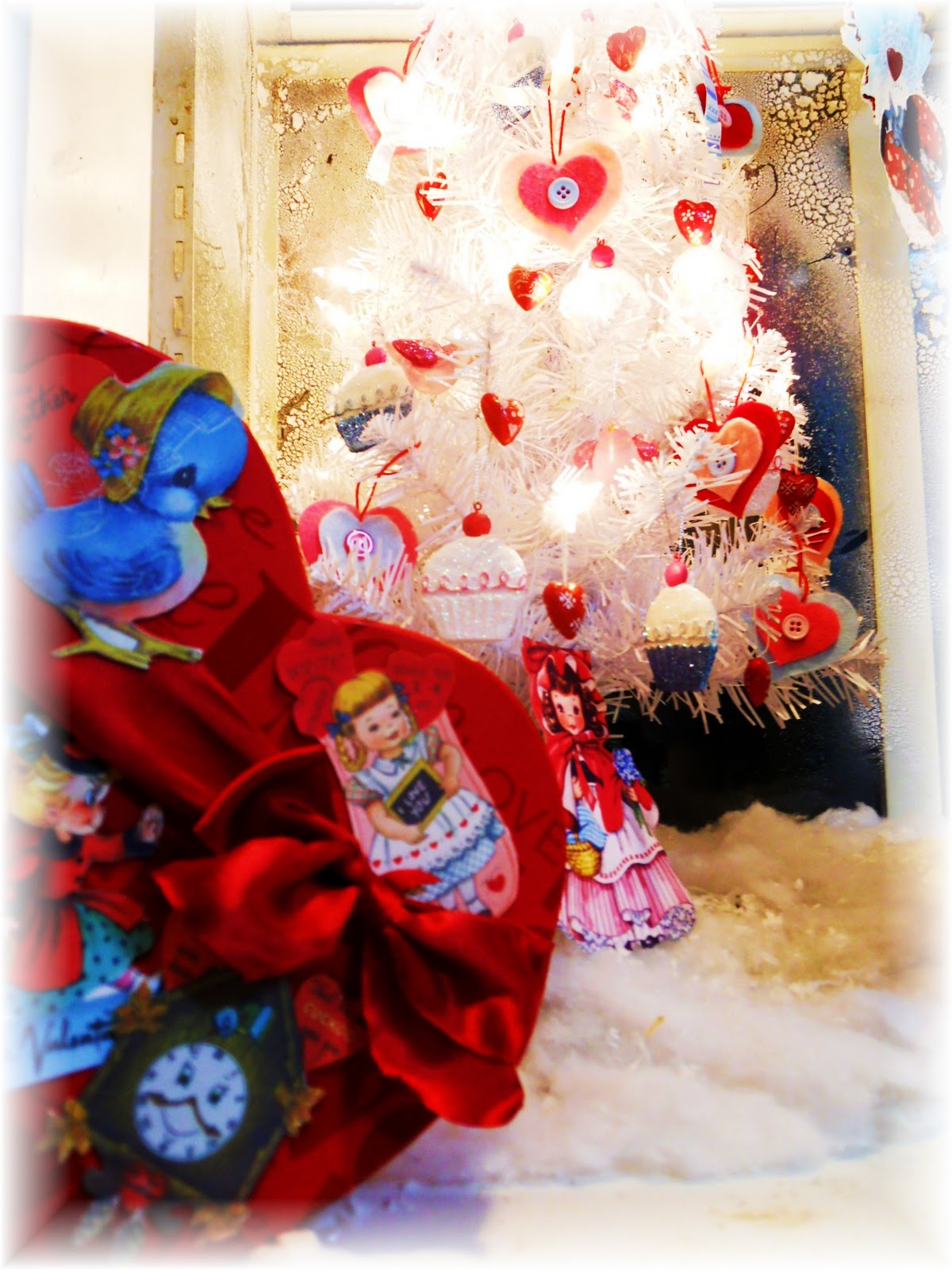 retros red and white