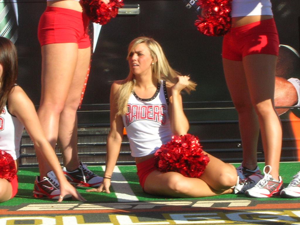 NFL and College Cheerleaders Photos: Texas Tech Cheerleaders at ESPN's Game Day1024 x 768