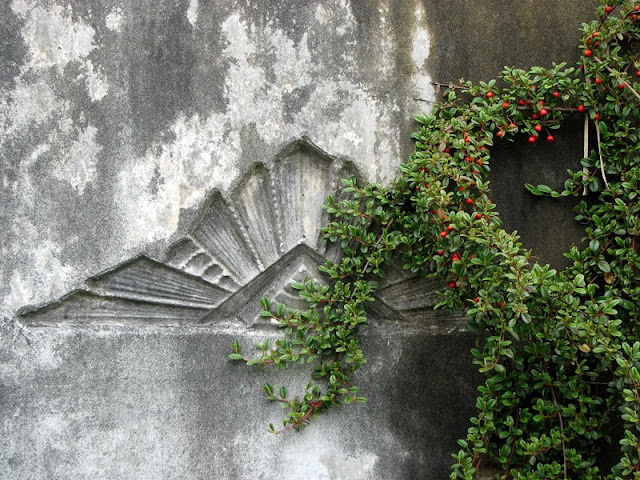 Design Detail in Retaining Wall, Astoria, Oregon