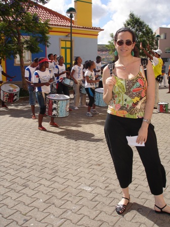 [eunocortejoafro.JPG]