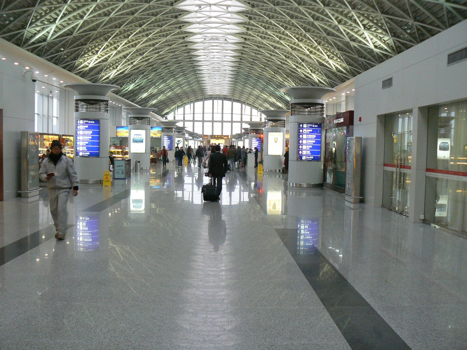 [23.+aeroportul.JPG]