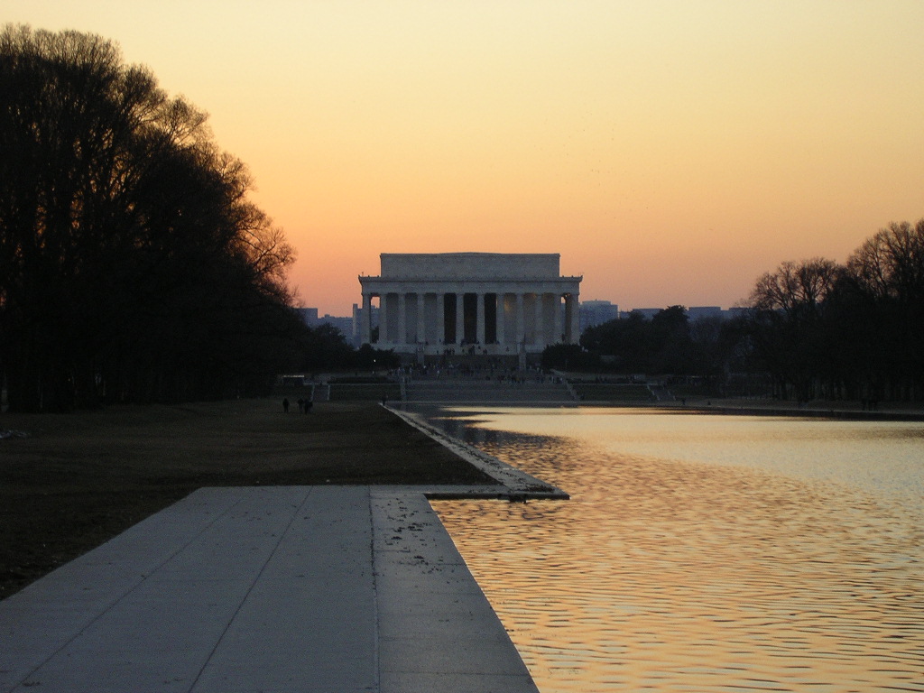 [16.+Memorialul+Lincoln+la+apus.JPG]