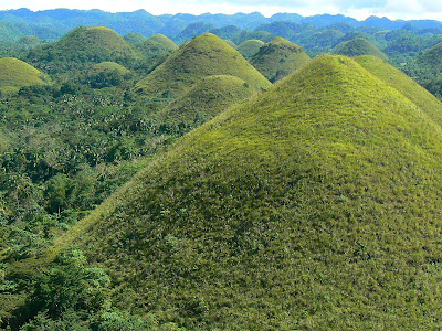 Imagini Filipine: Dealurile de Ciocolata Bohol