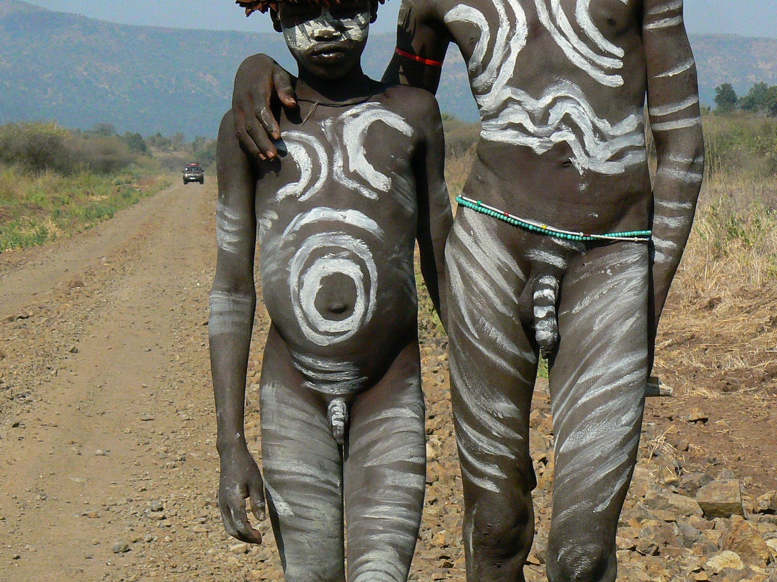 африканское племя голые член фото 95