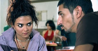 film bel alwan tabi3iya