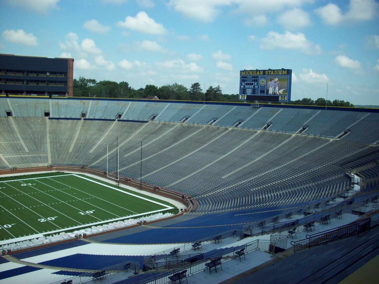 Eric Bronson Big House Renovations!