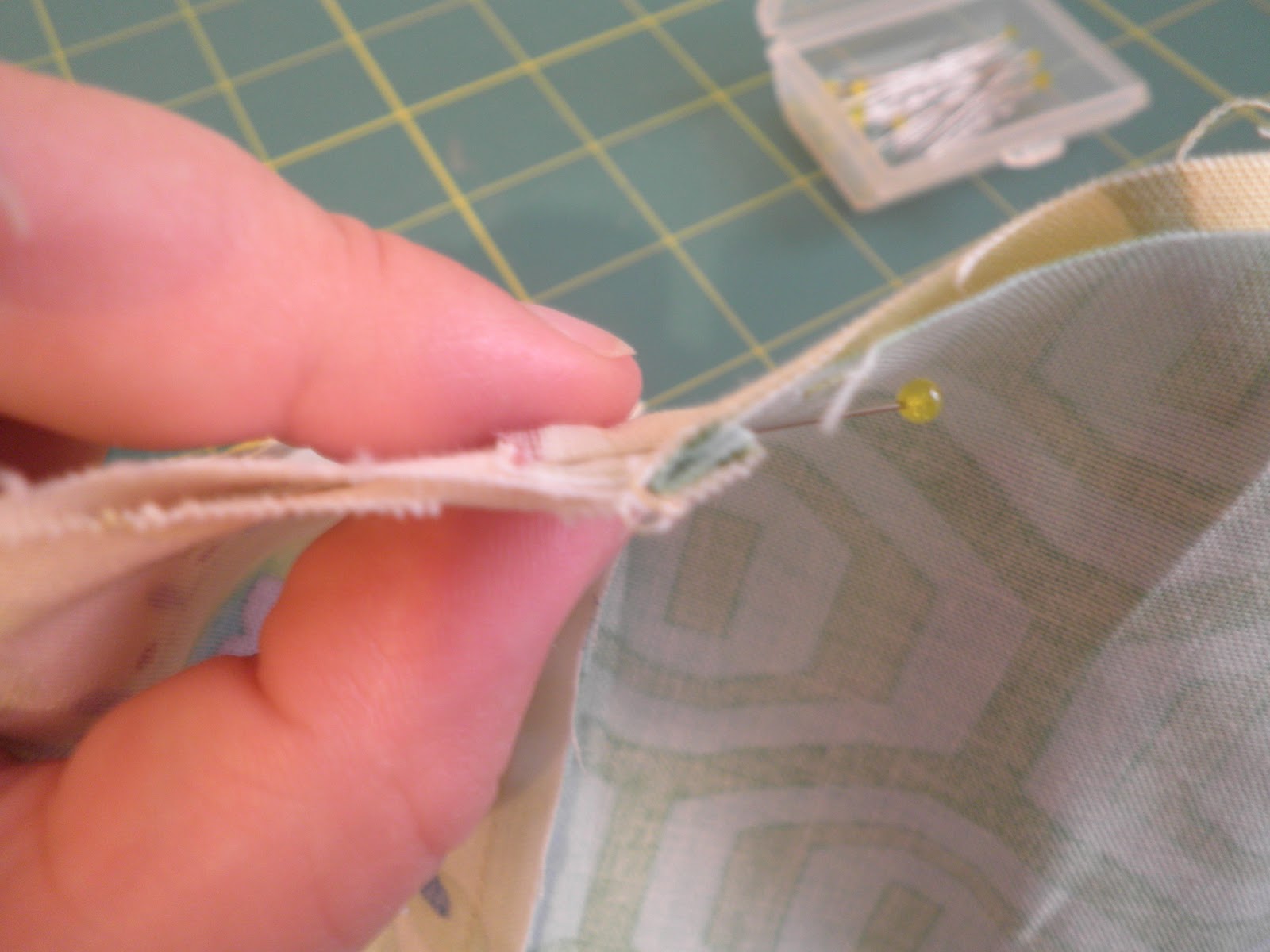 HandmadeRetro: do Good Stitches {a Charity Bee} - The Queensland ...