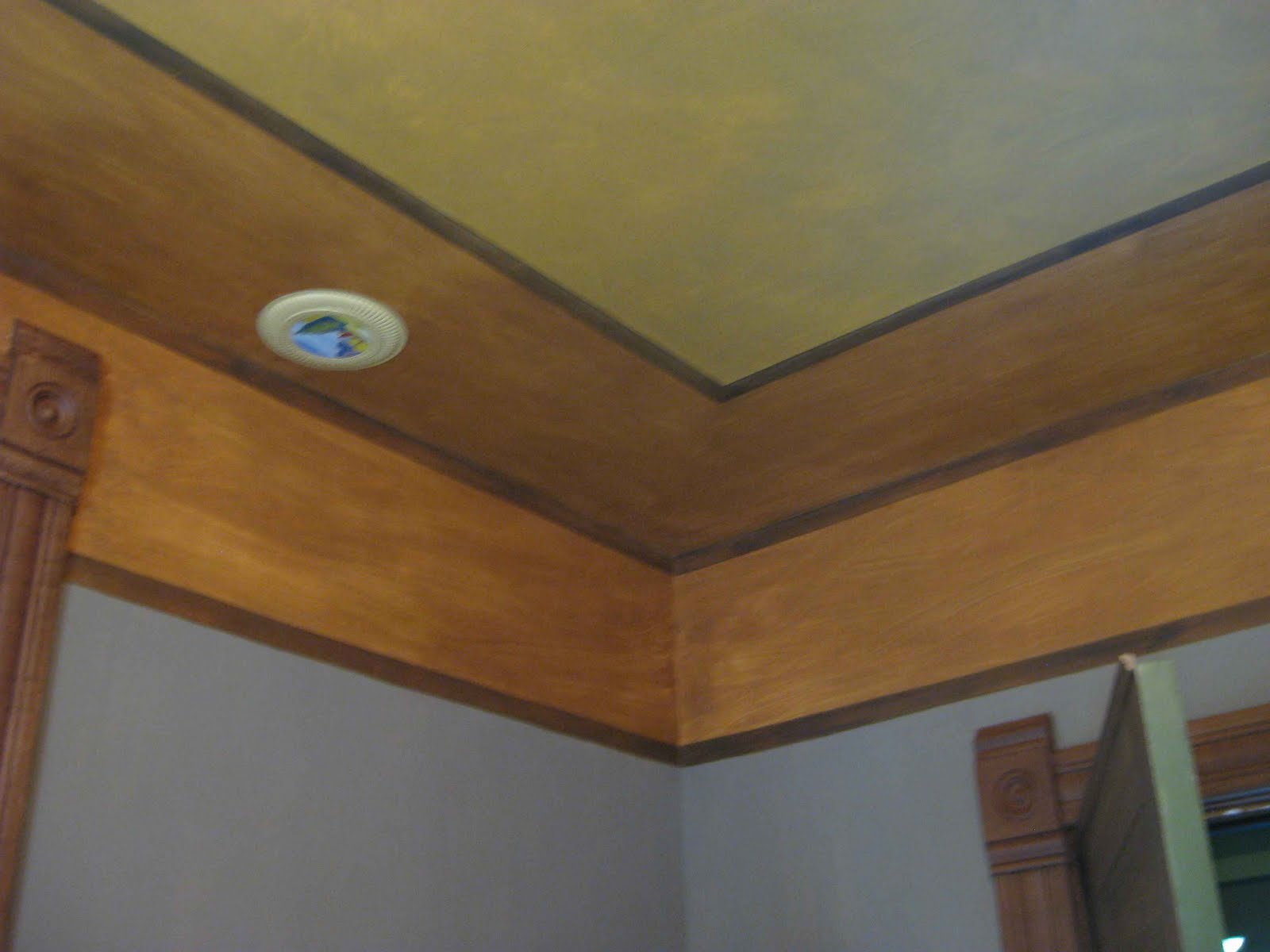 Deb in New Ulm Wall and Ceiling Detail Border