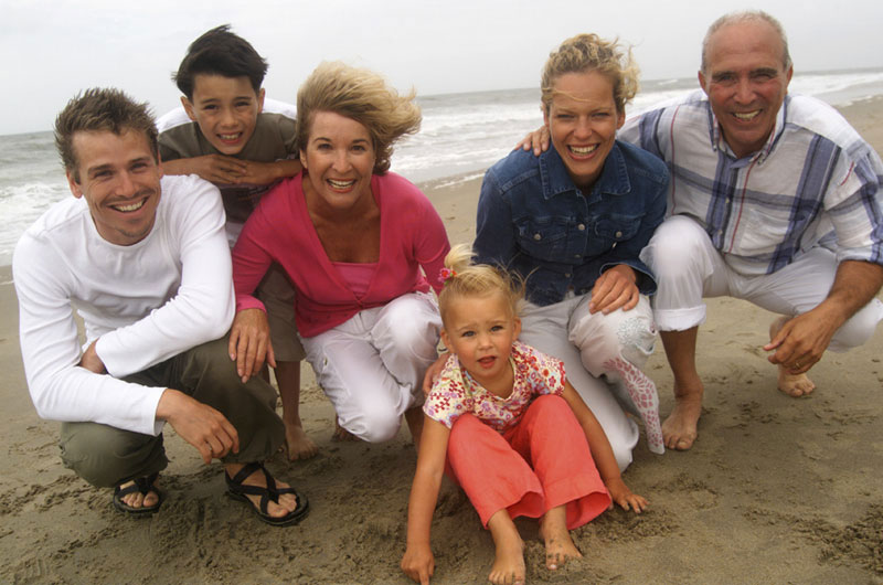 [familybeach.jpg]