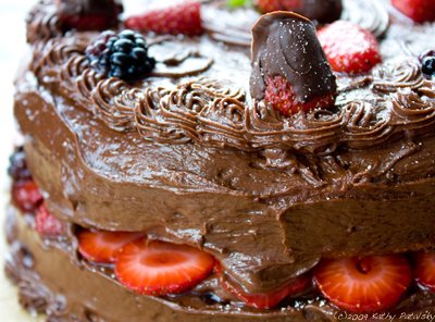 [choco-strawberry-cake-400-10.jpg]