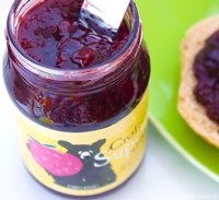 [crofters-superfruit-spread-200-10.jpg]