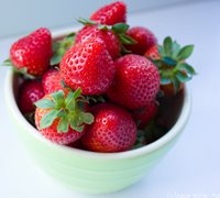 [strawberries-fresh-200-1.jpg]