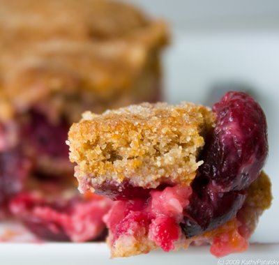 [cherry-apricot-pie-400-1.jpg]