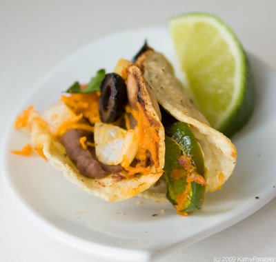 [vegan-nachos-400-5.jpg]