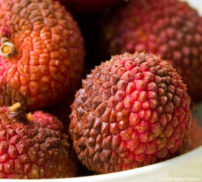 [lychees-400-1.jpg]