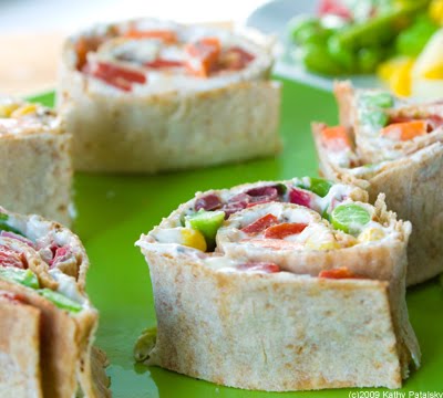 [rainbow-wraps-fruit-35.jpg]