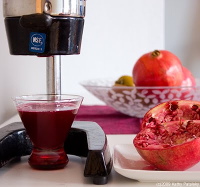 [crushed-pomegranate-juice-18.jpg]