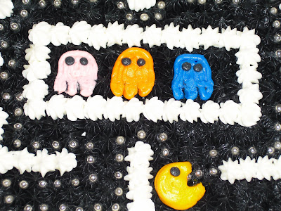Cake Designs by Steph: Pac-Man cake!