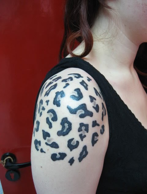 The Chic Leopard: Leopard Print Skin