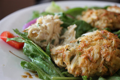 Garlicky Crab Cakes