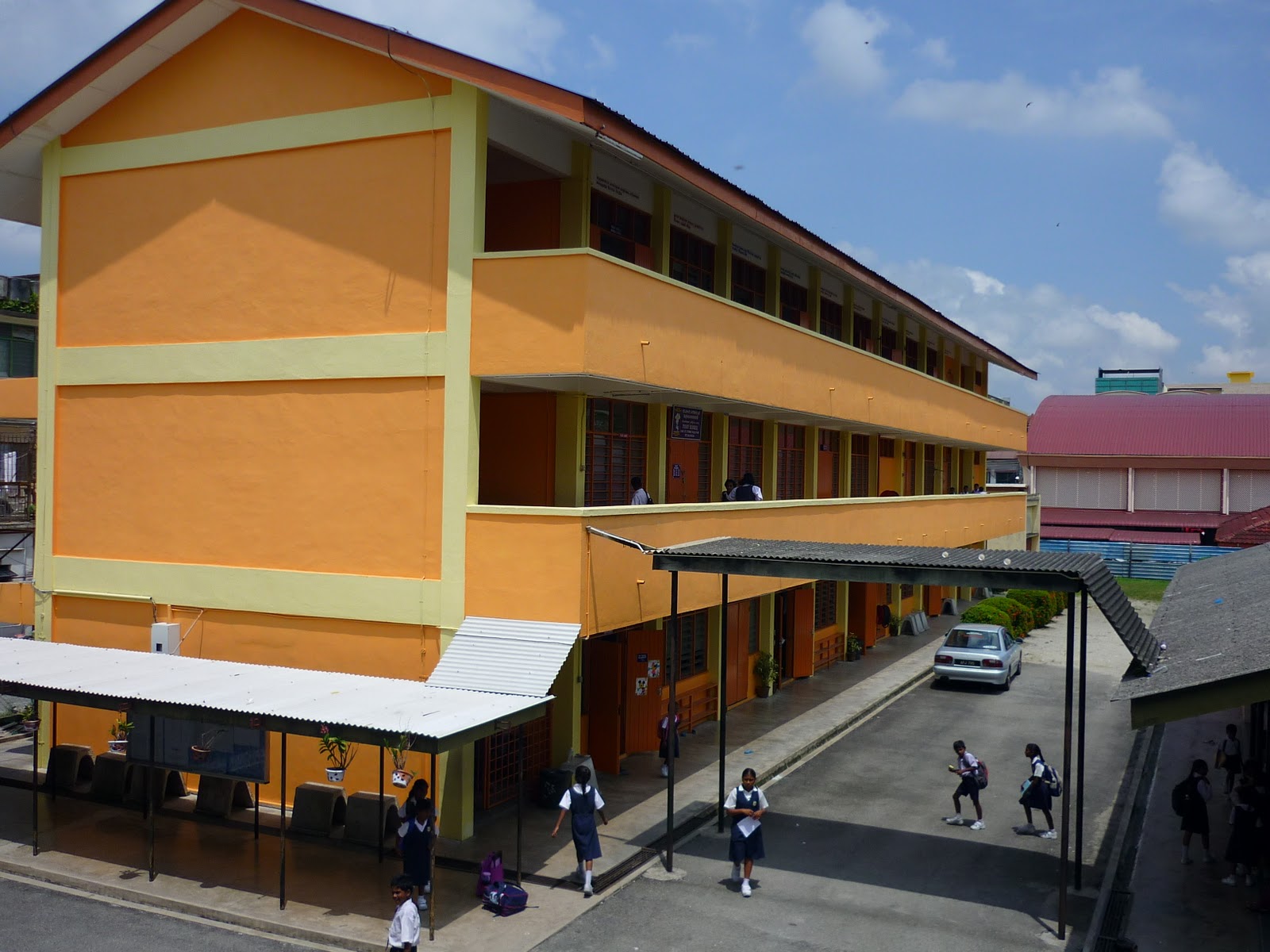 SJK(T) Thiruvalluvar: Bangunan Sekolah