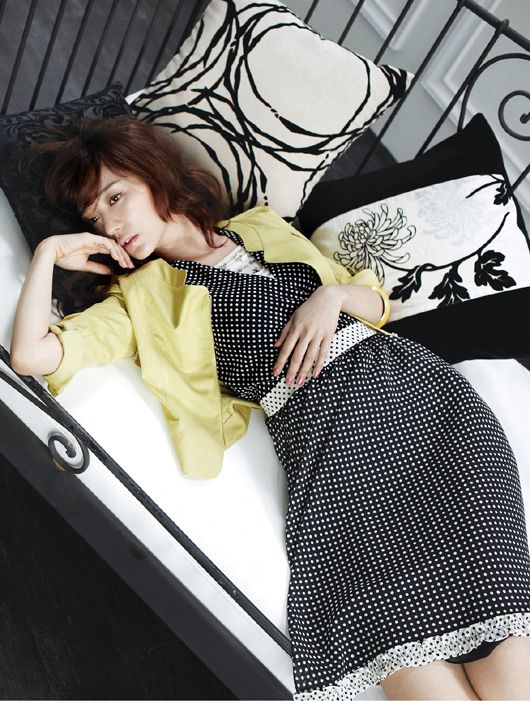 [yoon-eun-hye-13.jpg]