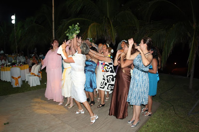 boda en playa, beach wedding, Oaxaca, México, Bodas Huatulco, Wedding Planner boda en playa, beach wedding, Oaxaca, México, Bodas Huatulco, Wedding Planner