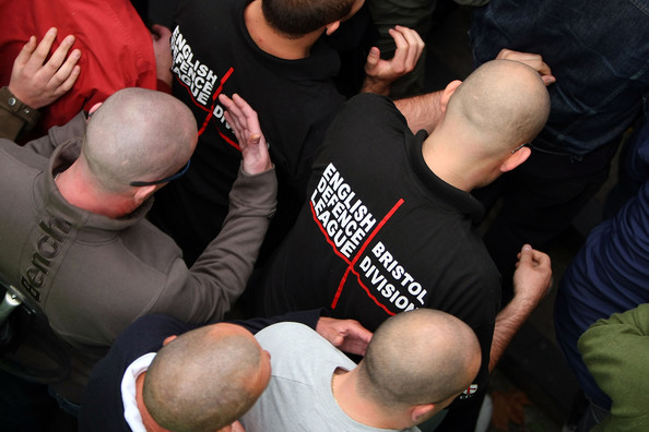 [English+Defence+League+March+Through+Birmingham+26EV4VWcwLel.jpg]