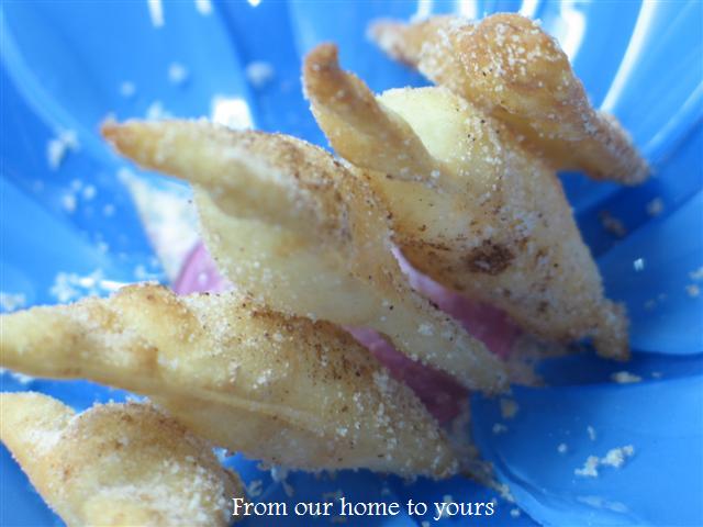 [Sopaipillas+010+(Small).jpg]