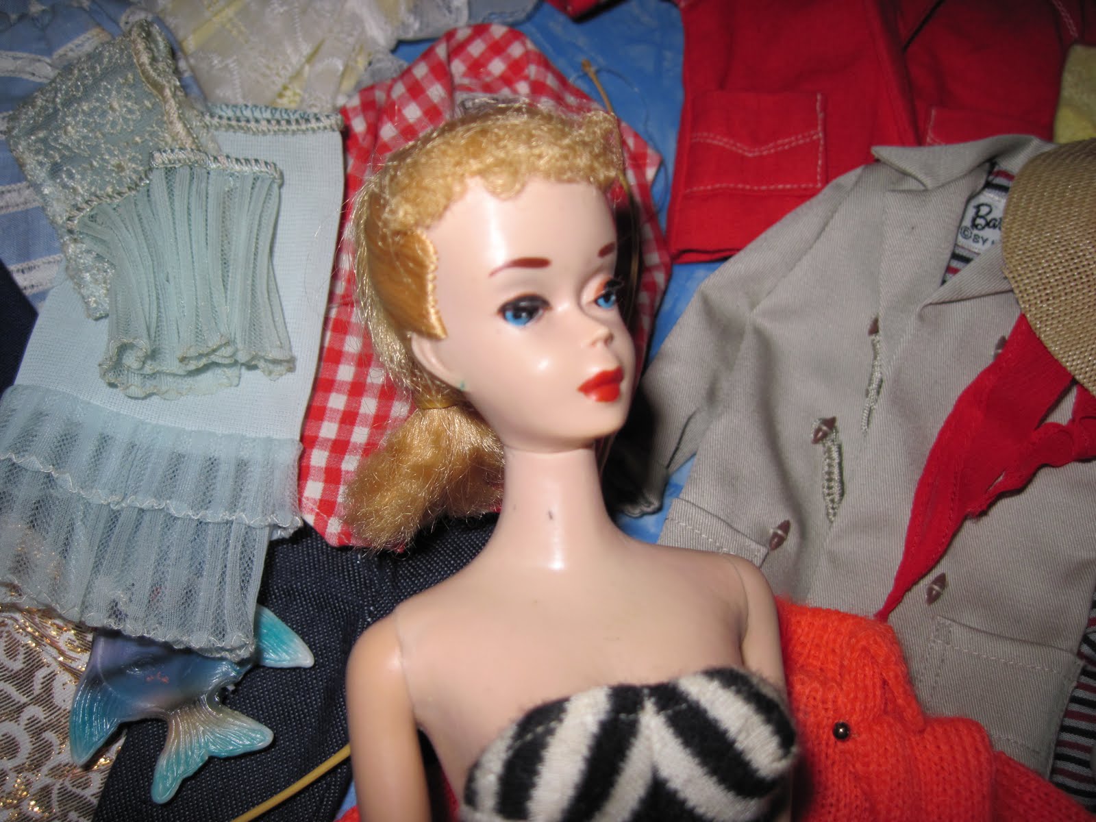 [barbie+closeup.JPG]