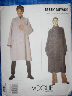Sewing, Creative Design and Beyond...: Miyake coat... Finished!