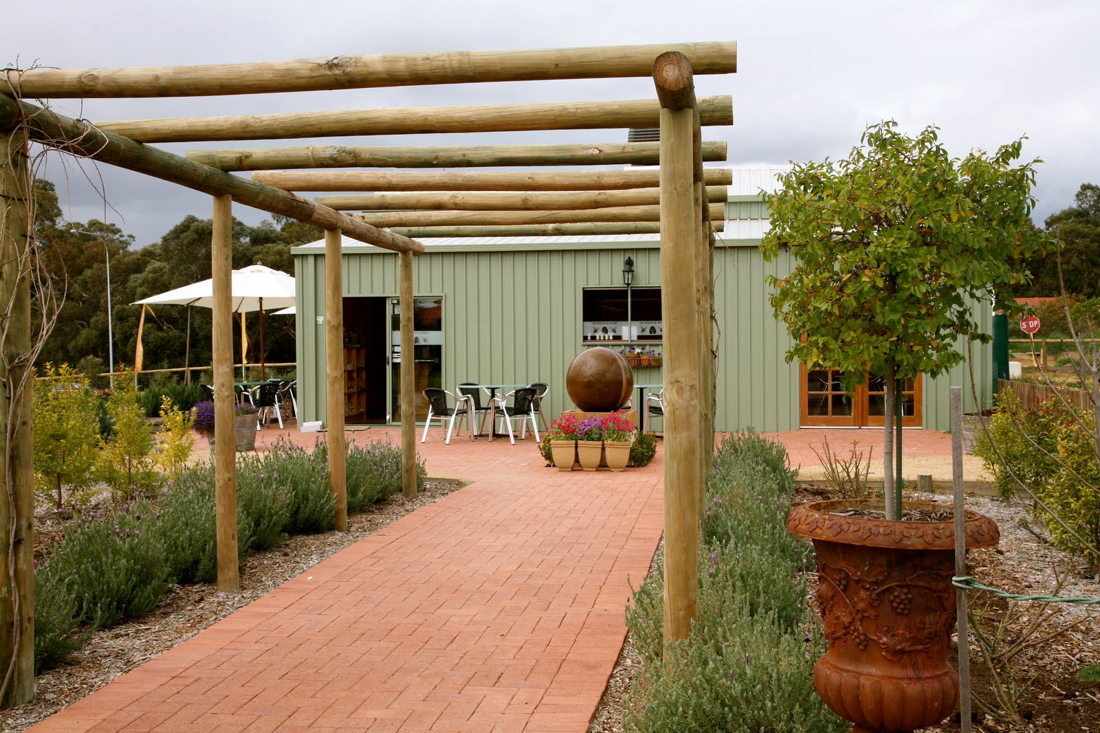 missfattyfoodie* Swan Valley House of Honey