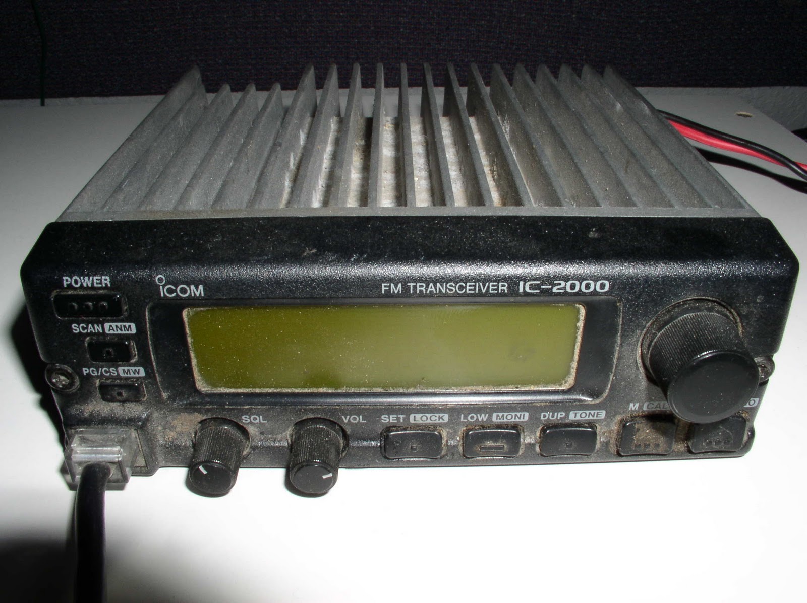 2000-2000-radio