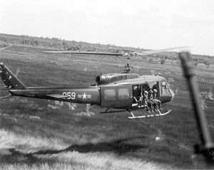 [300px-UH-1combatmission1970.jpg]