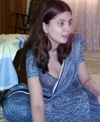 Half boobs dress Clearance